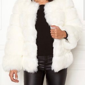 Creamy white faux fur Coat